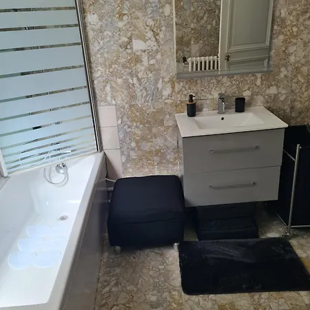 منزل للإقامة D باريس